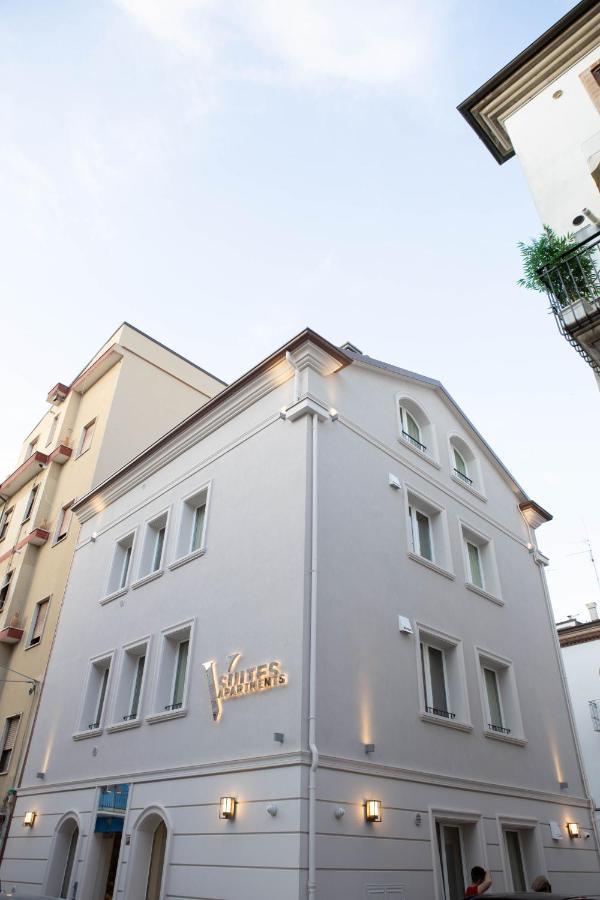 Aparthotel Vespasiani